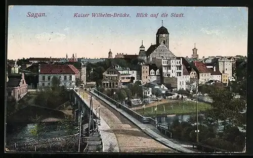 AK Sagan, Kaiser Wilhelm-Brücke mit Blick auf die Stadt