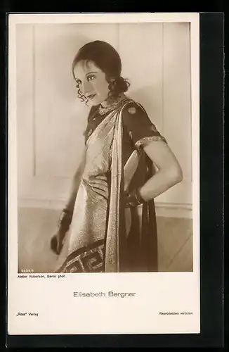 AK Schauspielerin Elisabeth Bergner im Kostüm