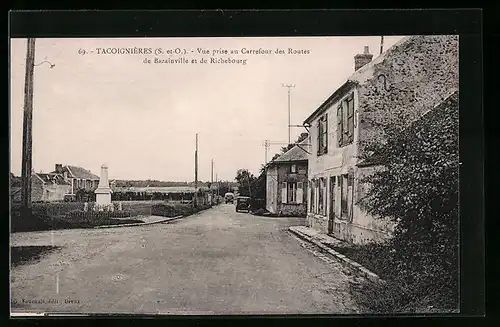 AK Tacoignières, Vue prise au Carrefour des Routes de Bazainville et de Richebourg