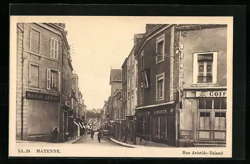 AK Mayenne, Rue Aristide-Briand