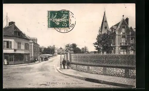 AK Yvetot, La Rue de la Gare