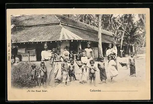 AK Colombo in Sri Lanka, At the Road Side