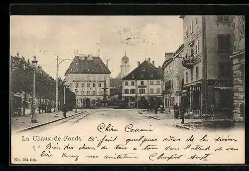 AK La Chaux-de-Fonds, Strassenansicht mit Anwohnern