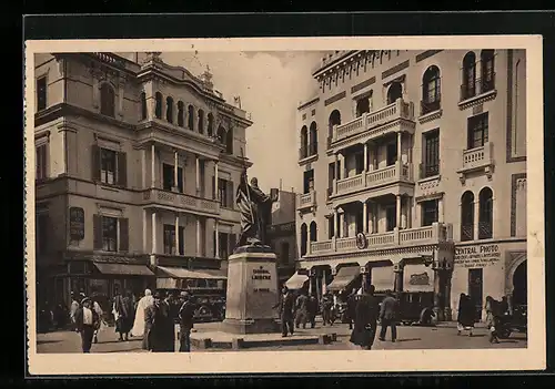 AK Tunis, Place Lavigerie