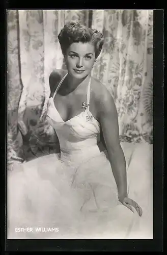 AK Schauspielerin Esther Williams im Brautkleid