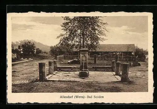 AK Allendorf /Werra, Zimmersbrunnen mit alter Linde, Baum durch Unwetter zerstört 1912