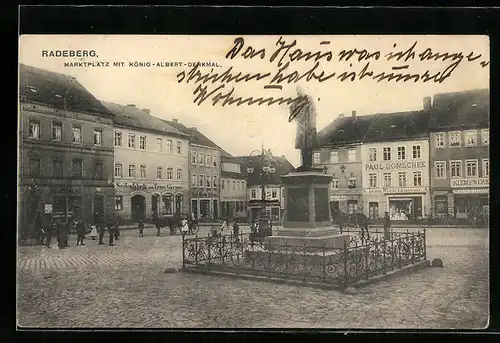 AK Radeberg, Marktplatz mit König-Albert-Denkmal