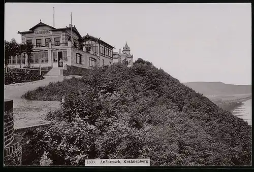 Fotografie unbekannter Fotograf, Ansicht Andernach, Restauration Kaiserburg auf dem Krahnenberg