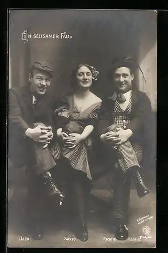 AK Operette Ein seltsamer Fall, Schauspielerin Sarto mit Schauspielerin Hackl und Richter-Roland