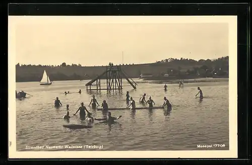 AK Neumarkt b. Salzburg, Strandhaus Wallersee, Gäste im Wasser