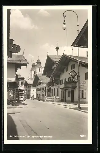 AK St. Johann, Speckbacherstrasse mit Hotel und Geschäften