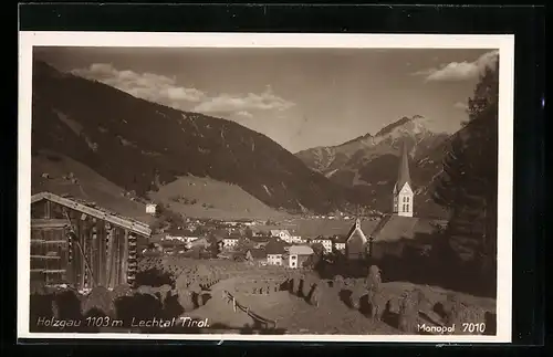 AK Holzgau, Bergpanorama mit Ansicht des Ortes