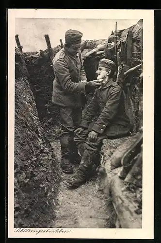 AK Schützengrabenleben, Soldat wird von Kameraden rasiert