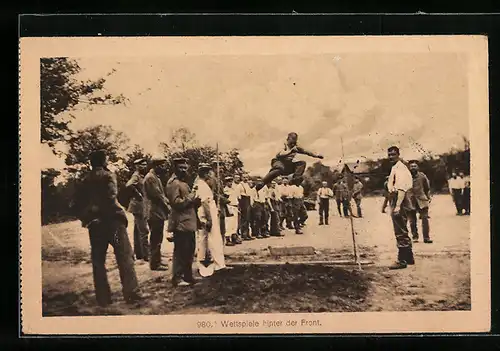 AK Soldaten bei Wetterspielen hinter der Front, 1. Weltkrieg