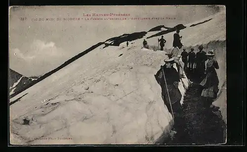 AK Pic du Midi de Bigorre, Le Chemin au Dessus de L`Hotellerie avec La Neige