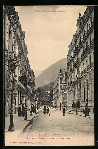 AK Cauterets, Boulevard Latapie et Hotel Continental