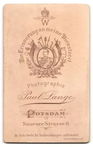 Fotografie Paul Lange, Potsdam, Portrait Husar in Uniform