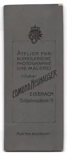Fotografie Edm. Neuhauser, Eisenach, Goldschmiedenstrasse 11, Bürgerliches Fräulein mit toupierten Haaren