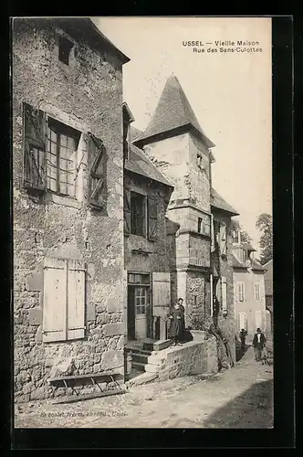 AK Ussel, Vieille Maison, Rue des Sans-Culottes
