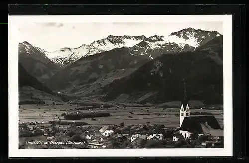 AK Uttendorf i. Pinzgau, Ortsansicht aus der Vogelschau