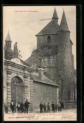 AK St-Pé-de-Bigorre, Le Donjon et Porte du Séminaire