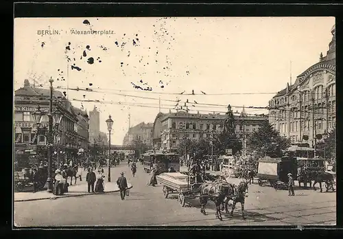 AK Berlin, Strassenbahnen auf dem Alexanderplatz