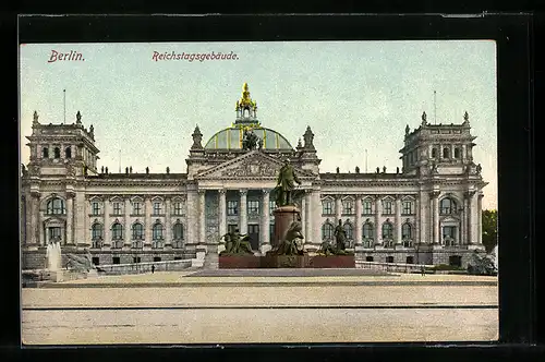 AK Berlin-Tiergarten, Partie vor dem Reichstagsgebäude