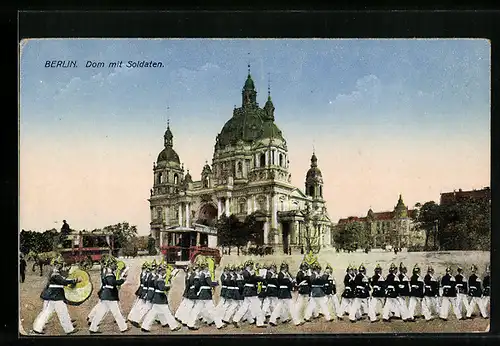 AK Berlin, Dom mit Soldaten und Pferdebahnen