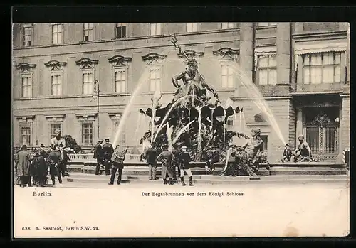 AK Berlin, Bergasbrunnen vor dem Kgl. Schloss