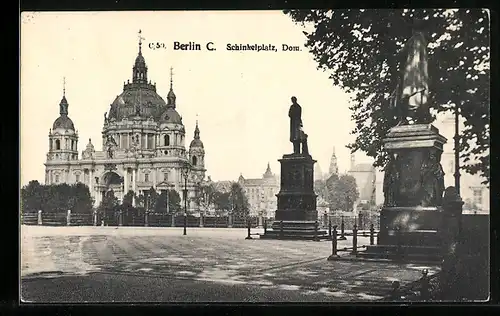 AK Berlin, Schinkelplatz mit Dom und Denkmälern