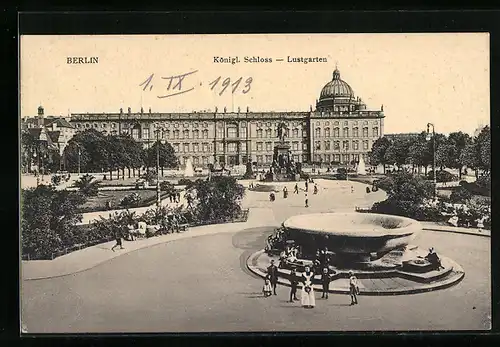 AK Berlin, Königliches Schloss im Lustgarten mit Brunnen