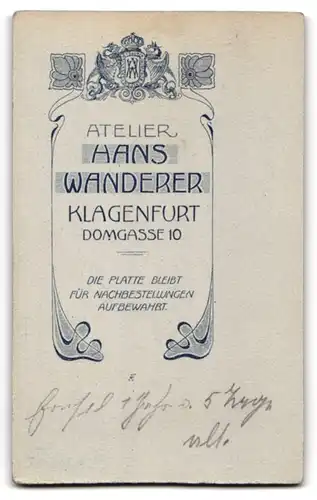 Fotografie Hans Wanderer, Klagenfurt, Domgasse 10, Kleines Kind im hübschen Kleid