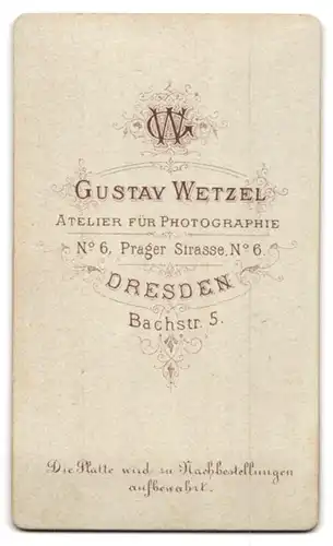 Fotografie Gustav Wetzel, Dresden, Prager Str. 6, Bachstr. 5, Junges Mädchen im modischen Kleid