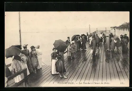 AK Villerville-sur-Mer, les planches á l'heure des bains