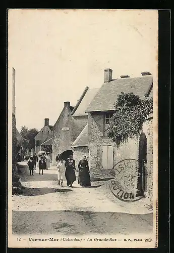 AK Ver-sur-Mer, La Grande-Rue