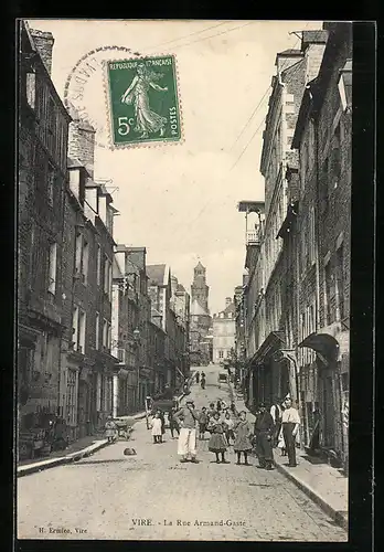 AK Vire, La Rue Armand-Gaste