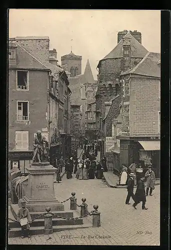 AK Vire, La Rue Chaussee