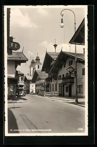 AK St. Johann, Speckbacherstrasse mit Hotel und Geschäften