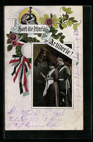 AK Hoch die schneidige Artillerie!, ein deutscher Soldat und sein Mädchen bei seinem Pferd, Pickelhaube, Kranz, Rosen
