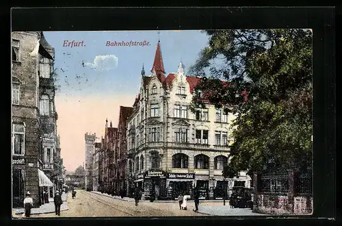 AK Erfurt, Bahnhofstrasse mit Schuhwaren-Geschäft