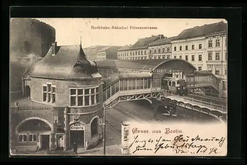 AK Berlin-Kreuzberg, Hochbahn-Bahnhof Prinzenstrasse mit U-Bahn aus der Vogelschau
