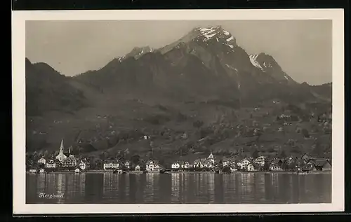 AK Hergiswil, Blick vom See auf den Ort