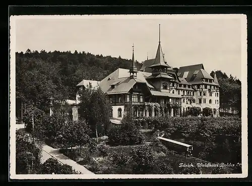 AK Zürich, Partie am Waldhaus Dolder im Sommer