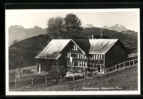 AK Walzenhausen, Appenzeller Haus mit Bergpanorama