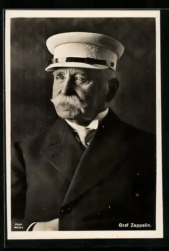AK Graf Zeppelin im Portrait, den Blick zur Seite gewandt