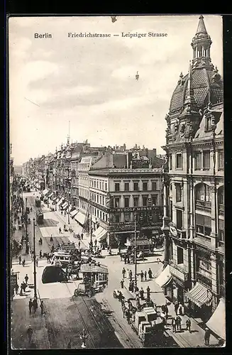 AK Berlin, Friedrichstrasse Ecke Leipziger Strasse mit Geschäften und Strassenbahn