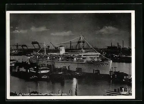 AK K.d.F. Schiff Wilhelm Gustloff im Hamburger Hafen