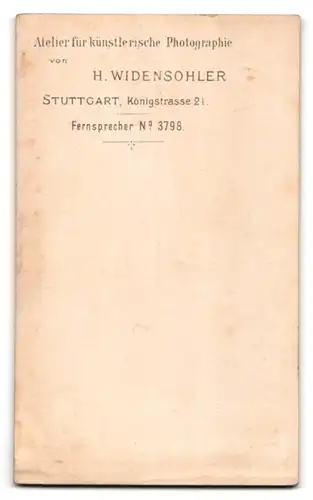 Fotografie H. Widensohler, Stuttgart, Königstr. 21, Eleganter Herr mit Zwicker und Schnauzbart