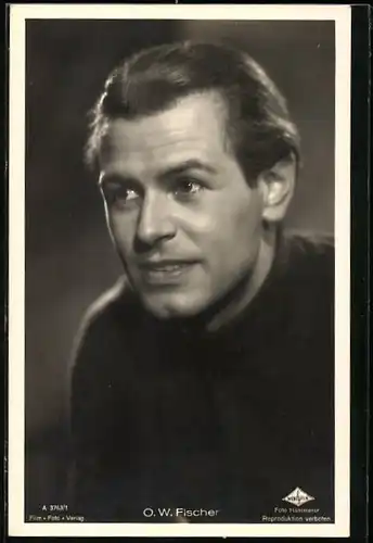 AK Schauspieler O. W. Fischer, im Portrait