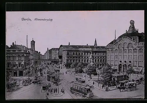 AK Berlin, Strassenbahnen auf dem Alexanderplatz